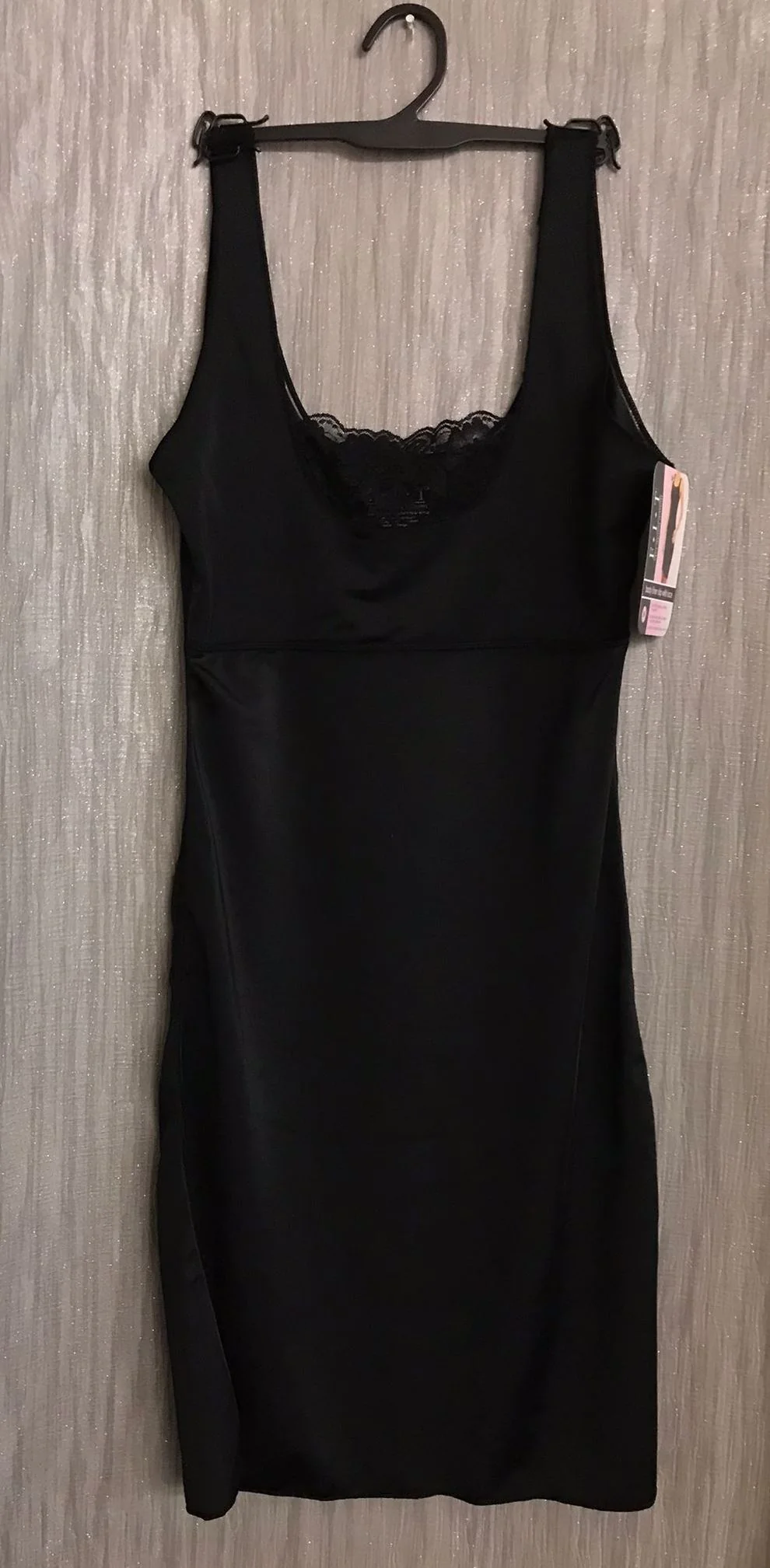 381313-BLK