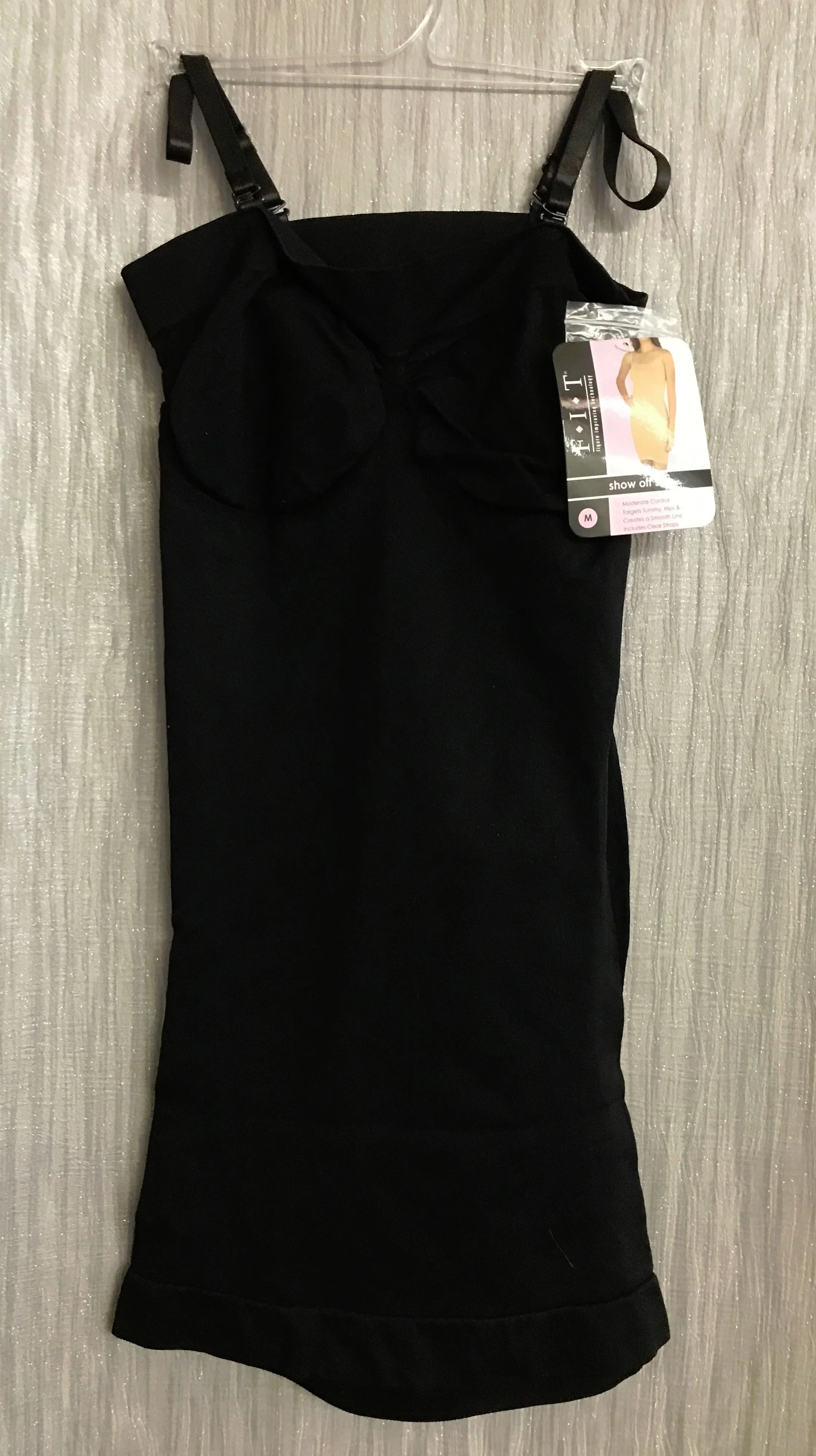 381699-BLK