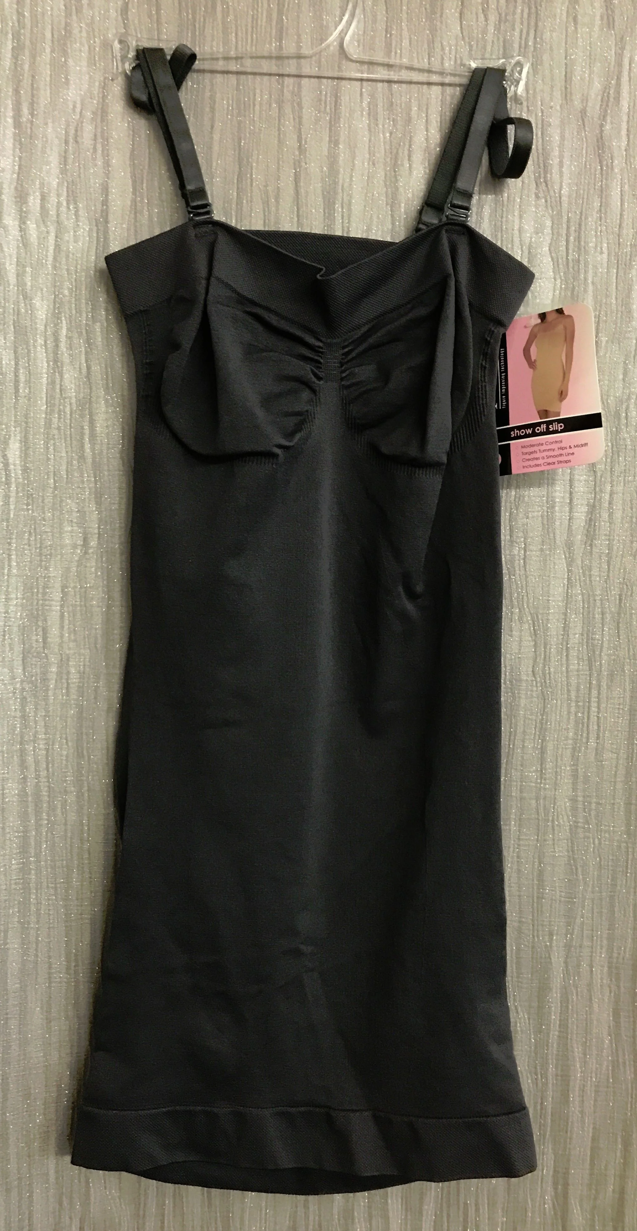 381699-GRY