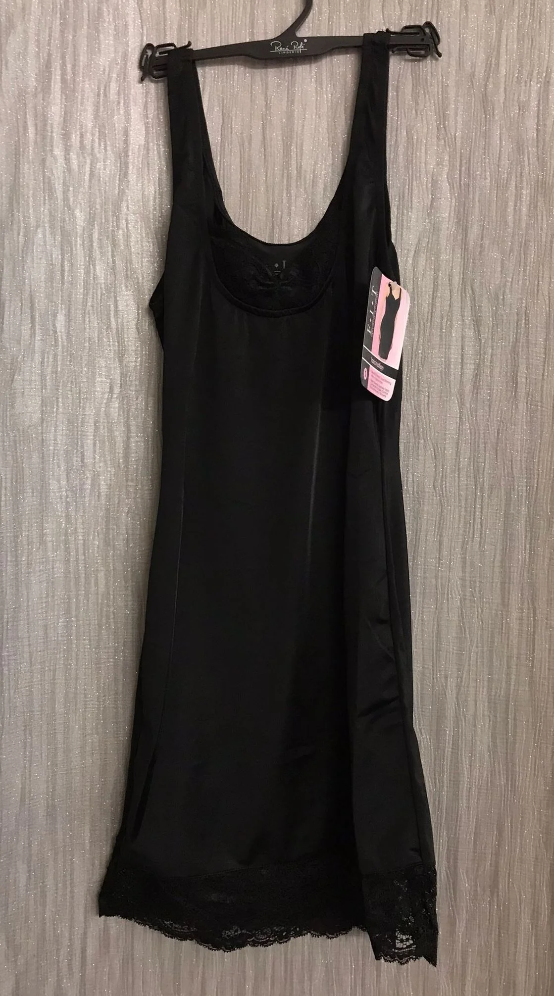 392757-BLK