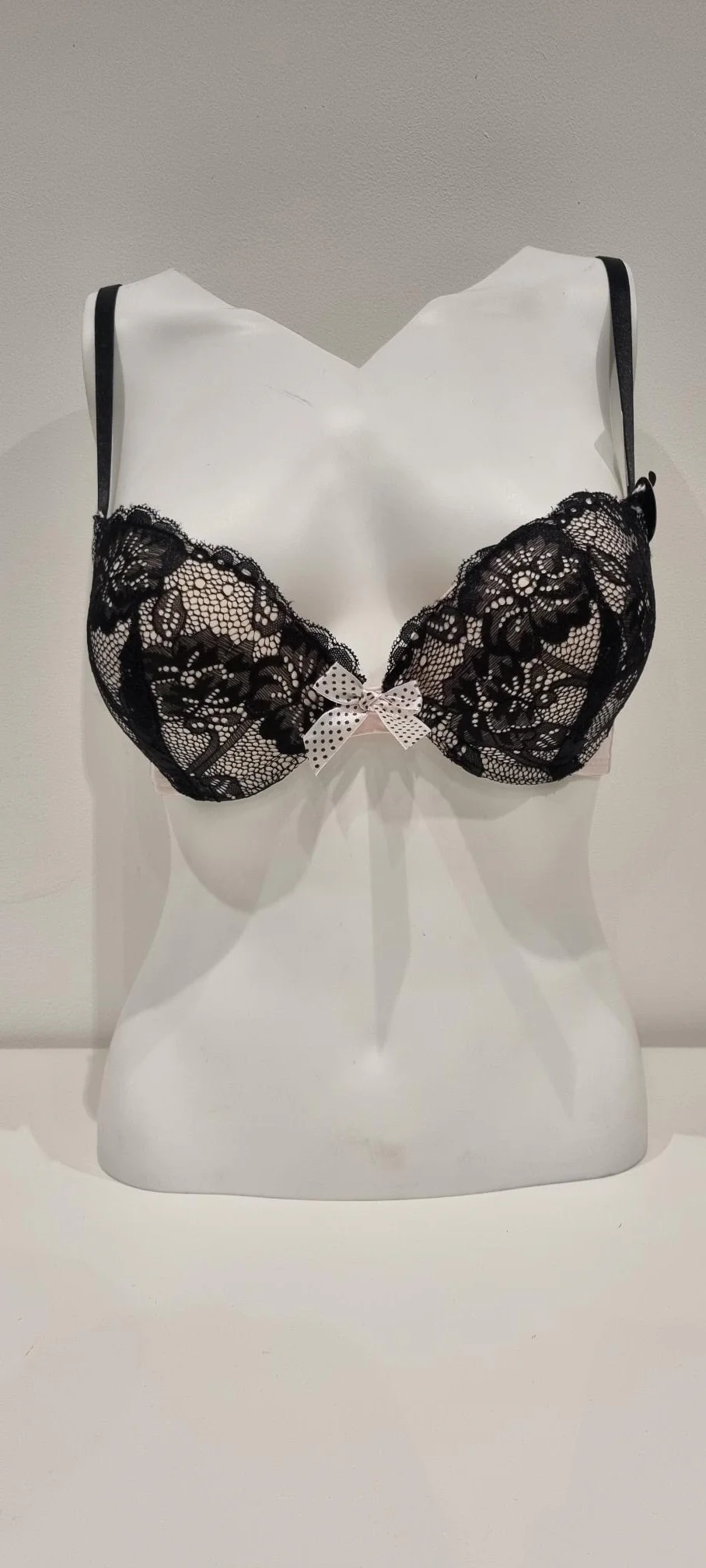 B22311 Sexy Ooh La Lace Push Up Bra - Image 2