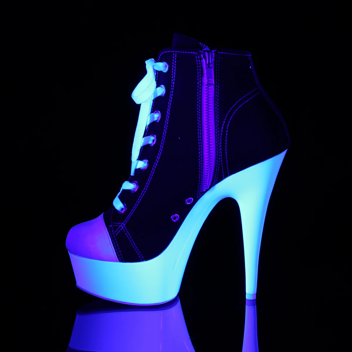 Black 6 Inch Exotic Dancers Platform Shoes -  Pleaser DELIGHT-600SK-02 - Image 3