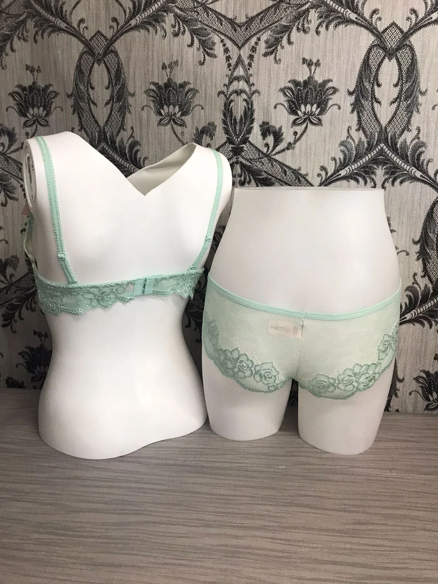 P192390 Bottom Separates - Image 2