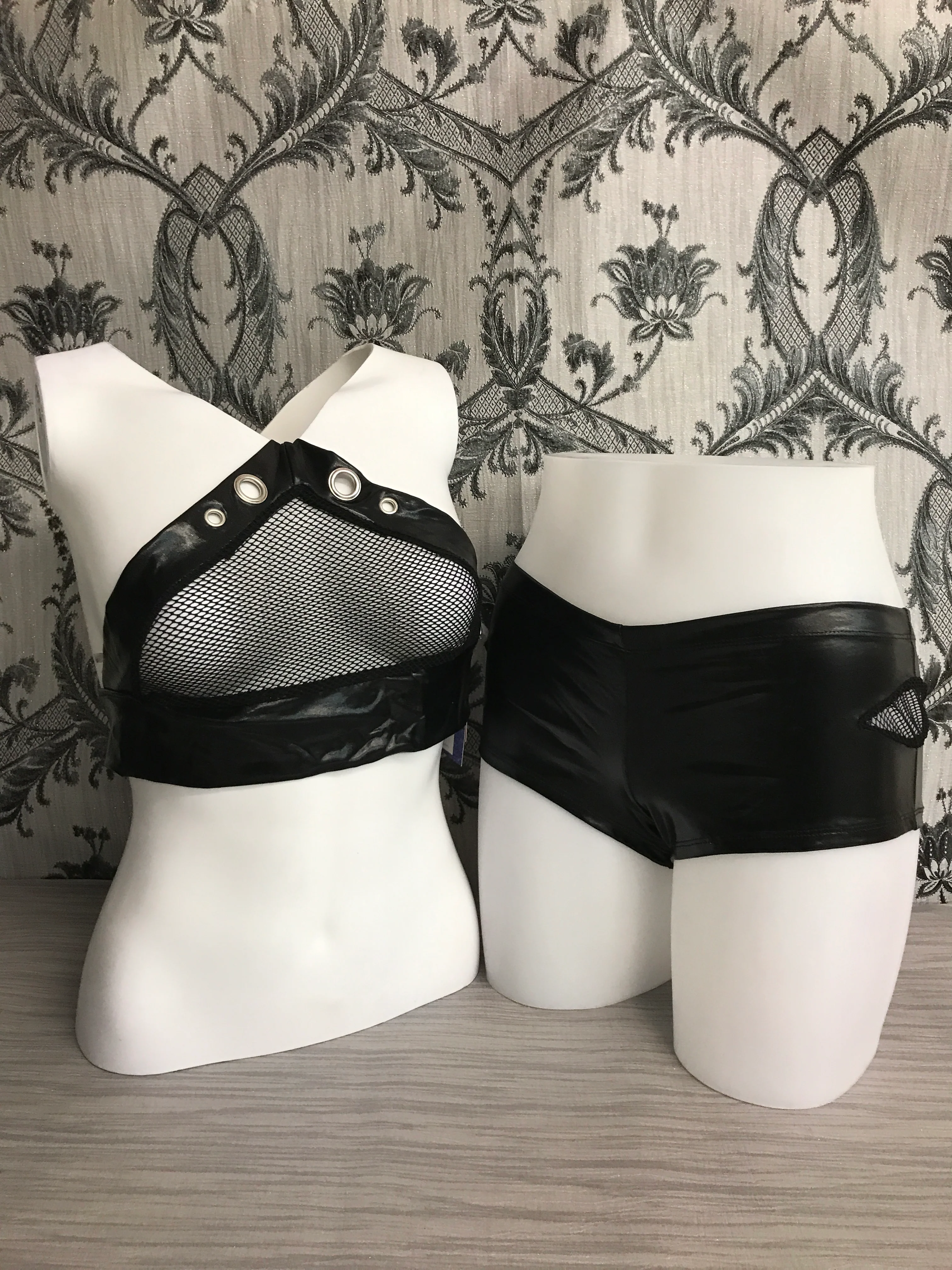 RV-OW813-BLK Hotpants Lingerie Set