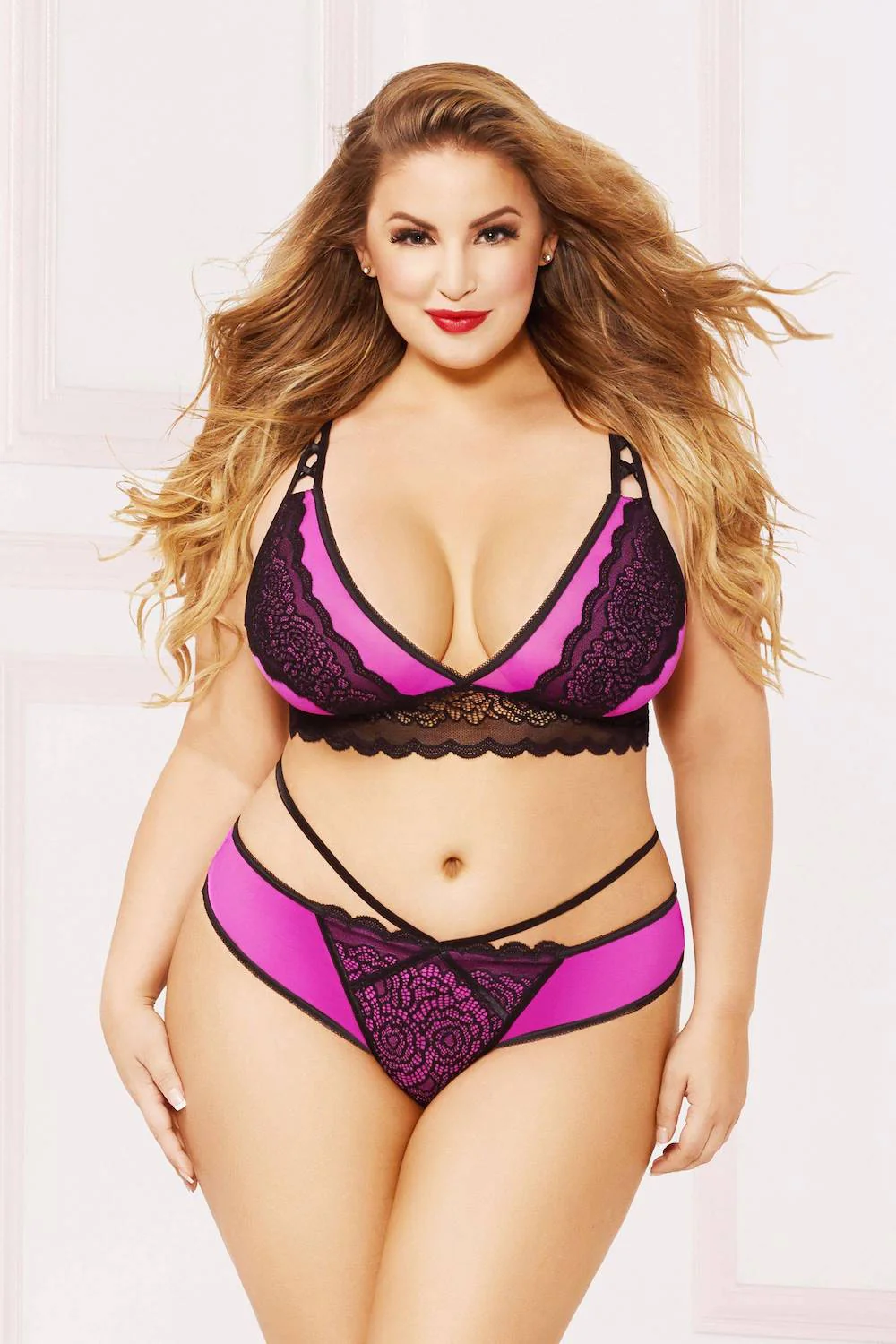 STM10884X Seven Til Midnight Lace and mesh thong with strappy detail