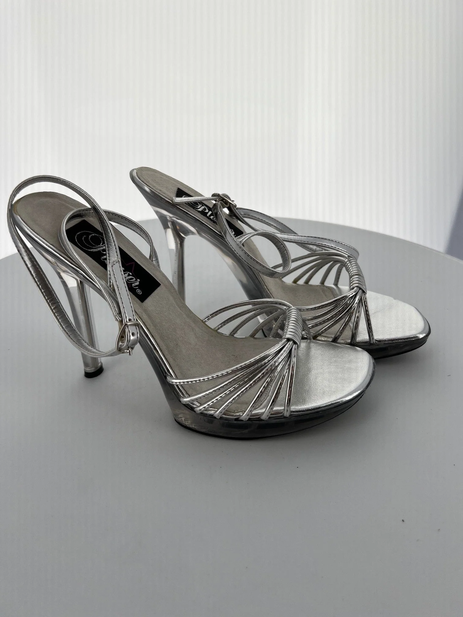 VOGUE-20 Pleaser Silver Strappy Sandals
